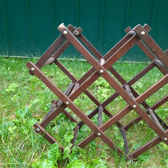 Vintage dark stained wooden accordion wine rack expandable bottle storage - Picture 3 of 11